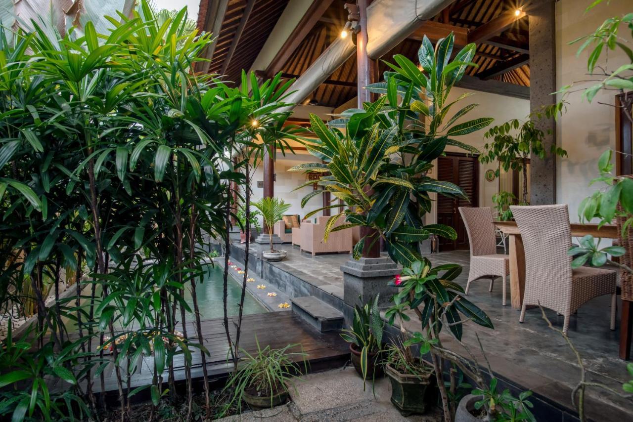 Bidadari Villa Seminyak Kültér fotó